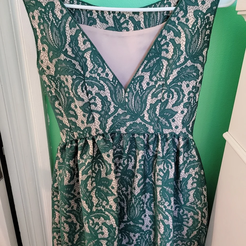 Zara Occasional Dress - Picture 4 of 10